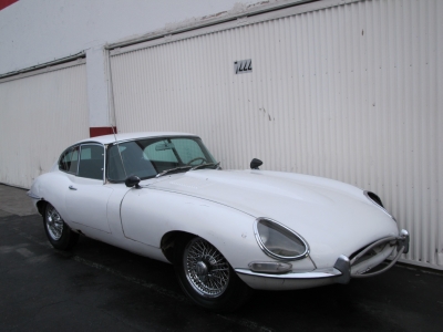 1963 Jaguar XKE Series I width=