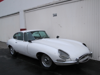1963 Jaguar XKE Series I width= 1963 Jaguar XKE Series I width=