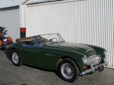 1965 Austin-Healey 3000 BJ8 MK III width=