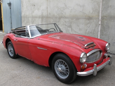 1967 Austin-Healey BJ8  width=