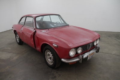 1971 Alfa Romeo GTV width=