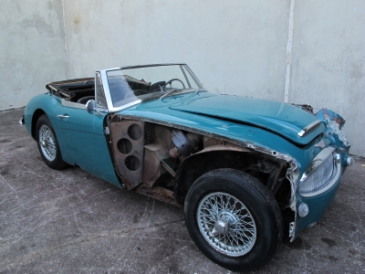 1967 Austin-Healey BJ8  width=