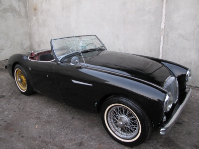 1954 Austin-Healey 100-4 width=