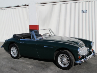 1966 Austin-Healey MK III 3000 BJ8 width=
