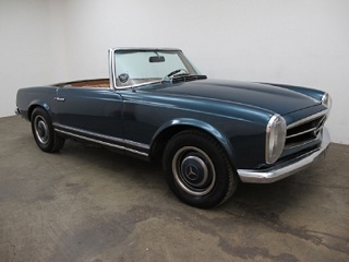 1967 Mercedes Benz 250SL