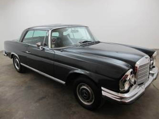 1970 Mercedes Benz 280SE Coupe