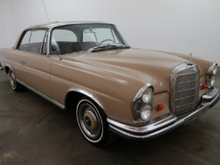 1962 Mercedes Benz 220SE Coupe