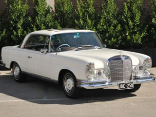 1966 Mercedes Benz 250SE Coupe