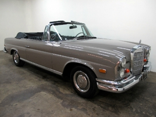 1967 Mercedes Benz 250SE Cabriolet