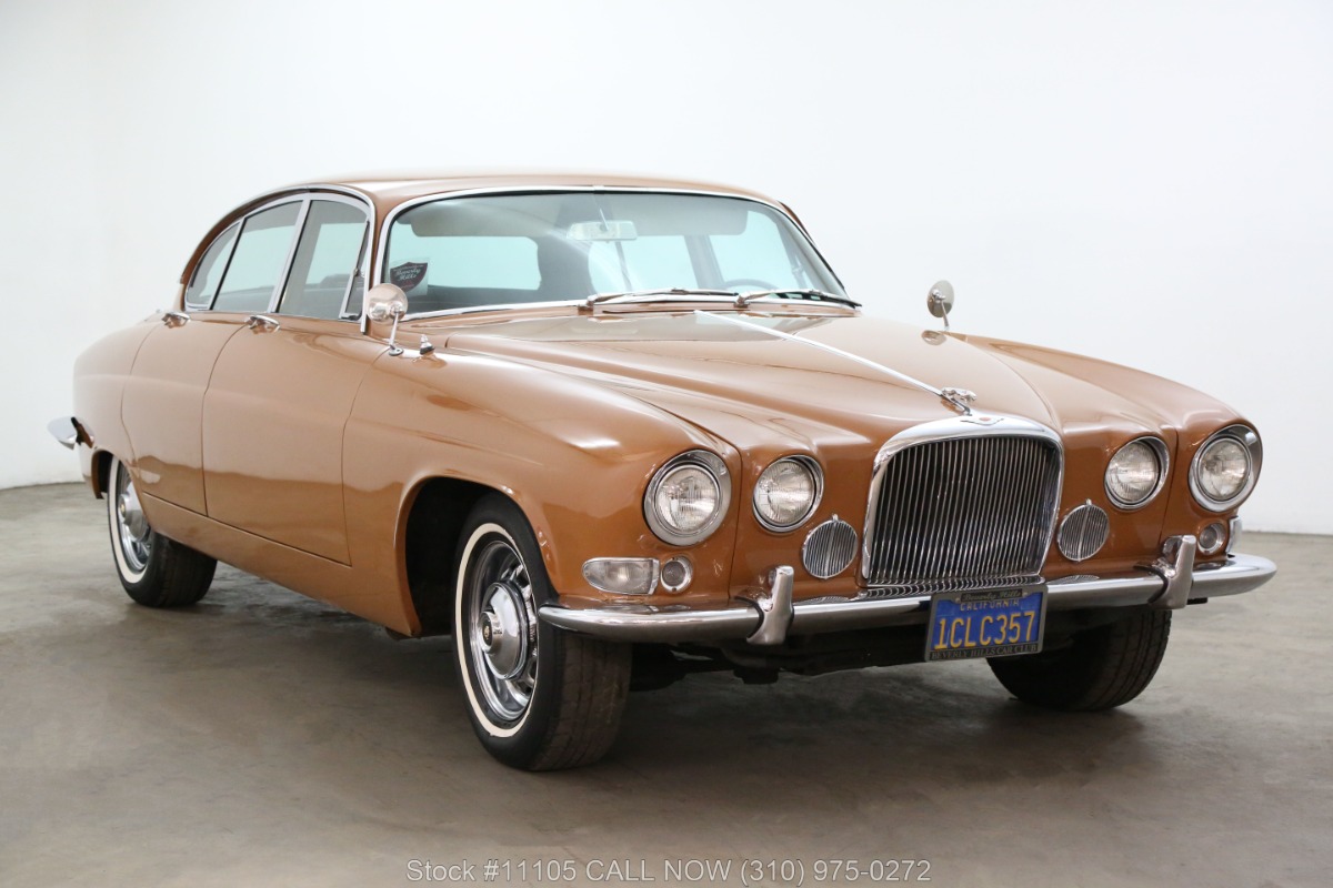 1966 Jaguar MK X | Beverly Hills Car Club