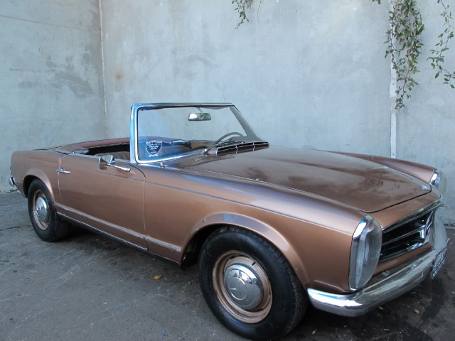 1964 Mercedes-Benz 230SL 