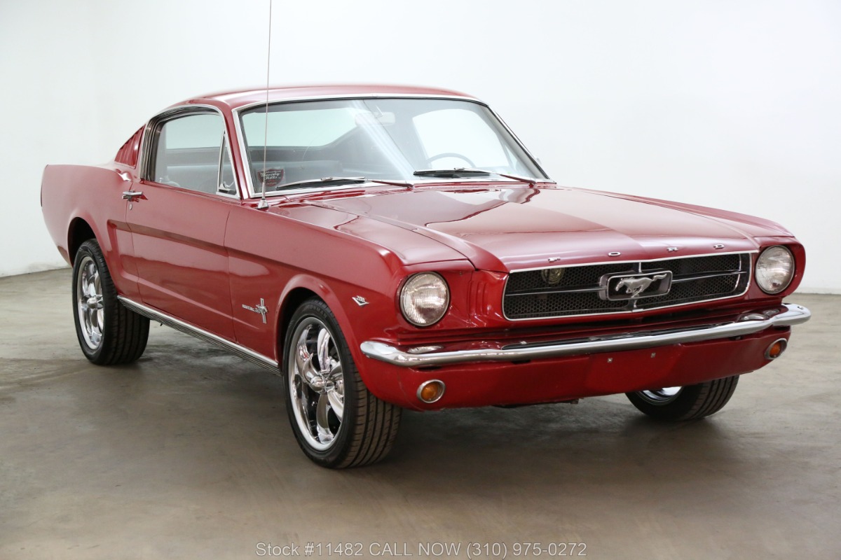 Kronisk tro på Lånte 1966 Ford Mustang Fastback | Beverly Hills Car Club