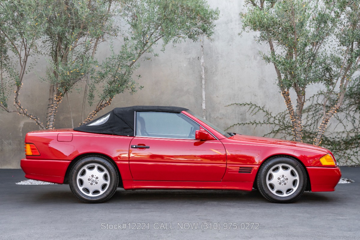 1990 Mercedes-Benz 300SL 5-Speed | Beverly Hills Car Club 1990 Mercedes-Benz 300SL 5-Speed | Beverly Hills Car Club