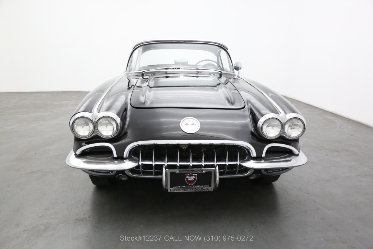 所さん⭐Chevrolet Corvette 1959 C1 Nachmann 1959 Corvette test drive at Laguna Classic Cars - YouTube