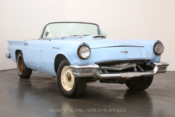 1957 Ford Thunderbird