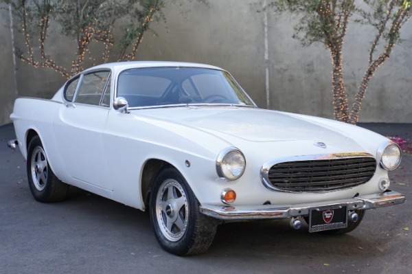 1968 Volvo P1800S
