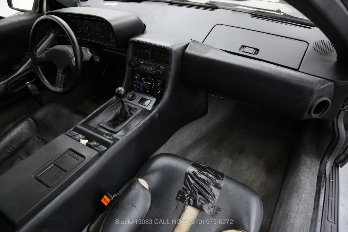 delorean black interior