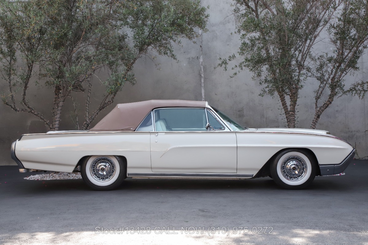 FORD ヴィンテージ 1963 Ford Falcon | Classic Cars for Sale - Streetside Classics
