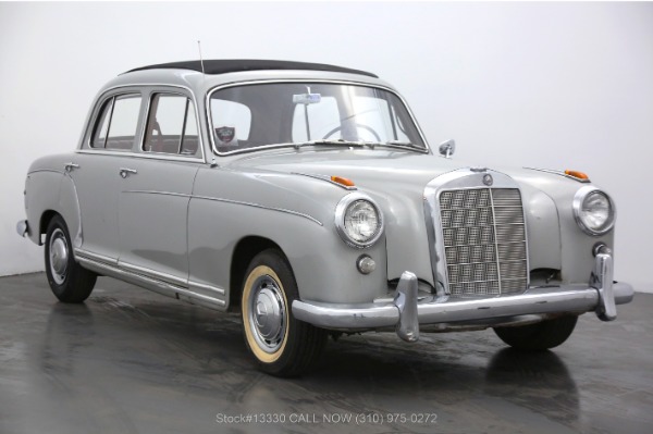 1958 Mercedes-Benz 220S