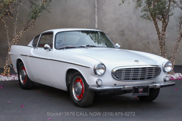 1967 Volvo P1800S