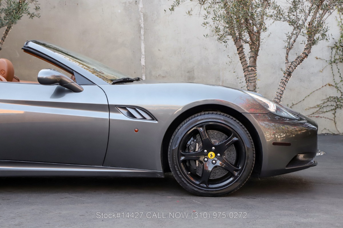 Used 2011 Ferrari California  | Los Angeles, CA
