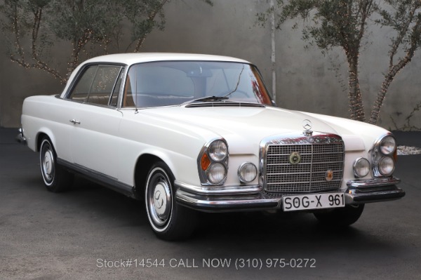 1970 Mercedes-Benz 280SE Low Grille Sunroof