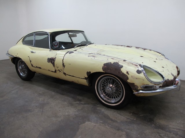 1967 Jaguar XKE 