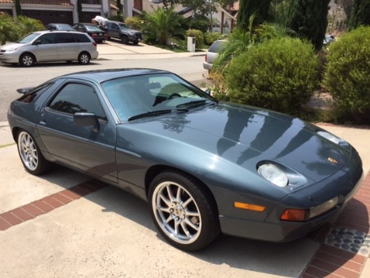 1988 Porsche 928 S4