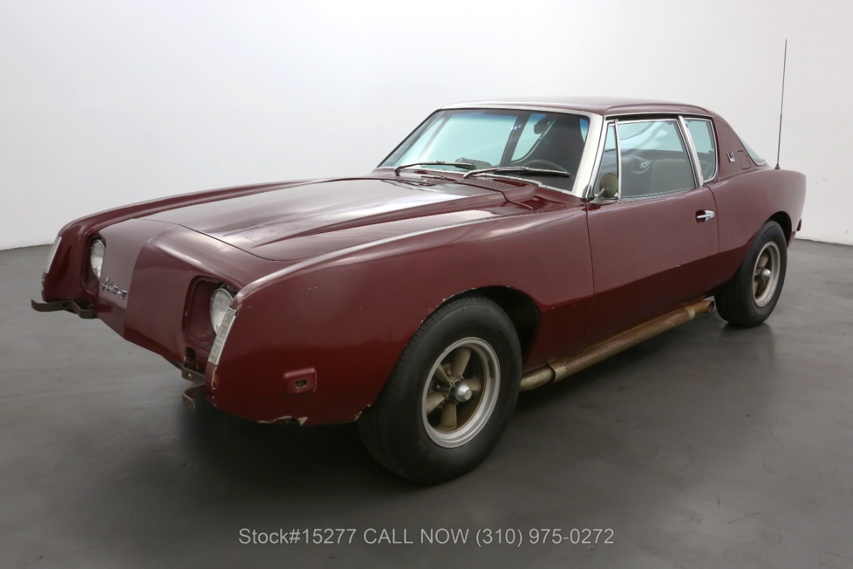 希少Continental Restylingビンテージロカビリー　2冊 1976 Studebaker Avanti II | Classic & Collector Cars
