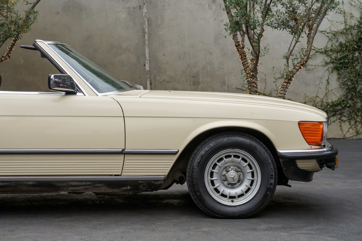Used 1984 Mercedes-Benz 280SL 5 Speed  | Los Angeles, CA