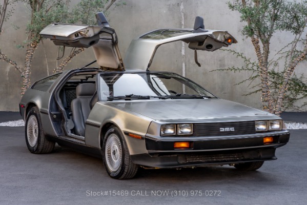 1982 DeLorean DMC-12