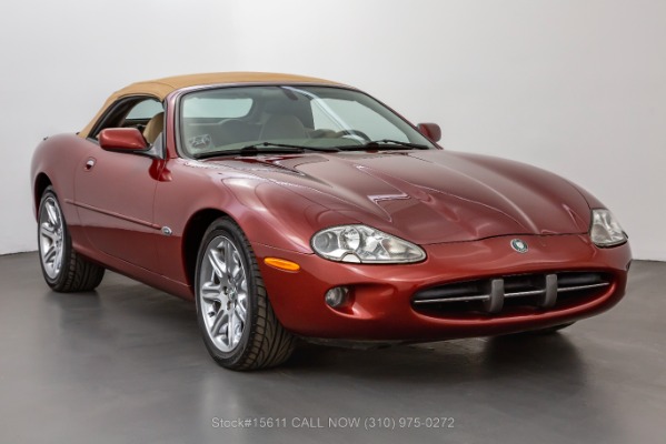 2000 Jaguar XK8