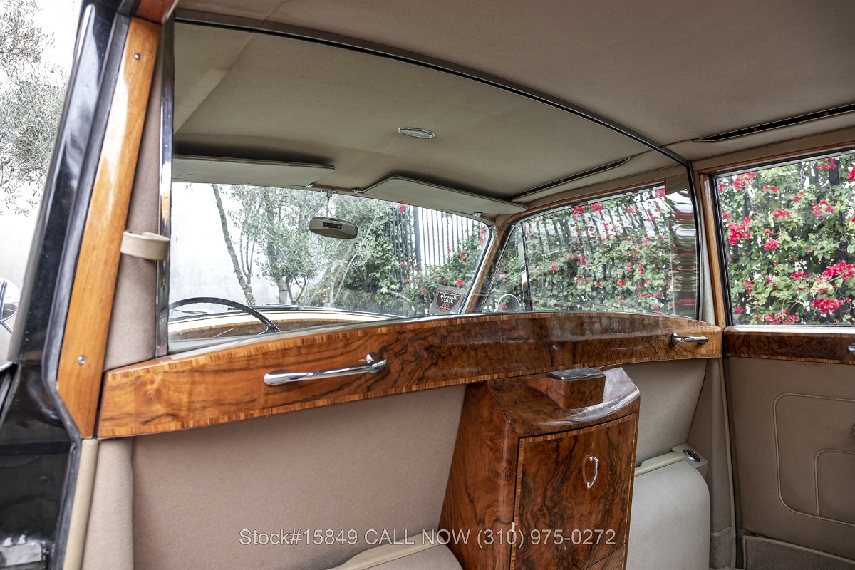 Used 1966 Rolls-Royce Phantom V Limousine  | Los Angeles, CA