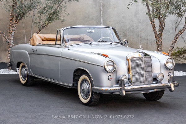 1958 Mercedes-Benz 220S