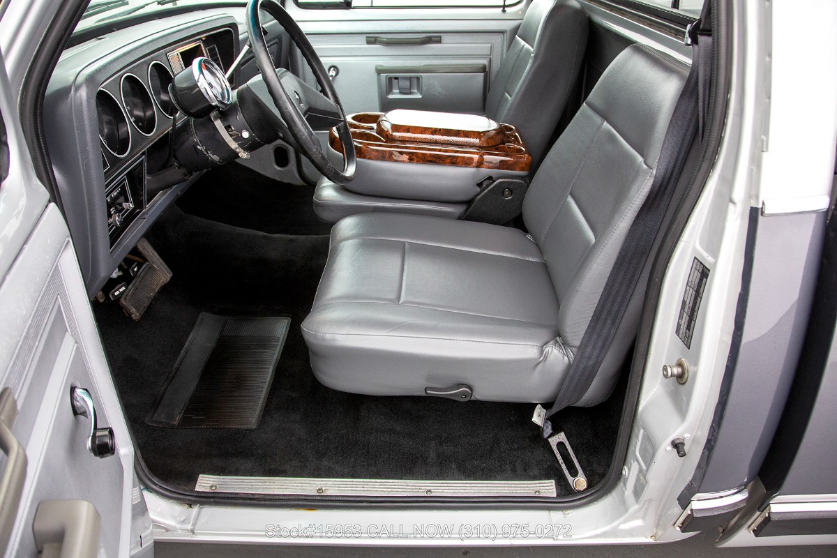 Dodge shop d150 interior