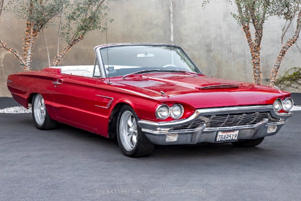1965 Ford Thunderbird