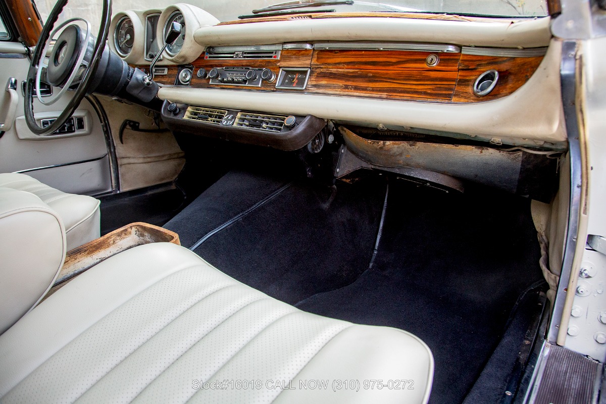 Used 1969 Mercedes-Benz 280SE Sunroof Coupe | Los Angeles, CA
