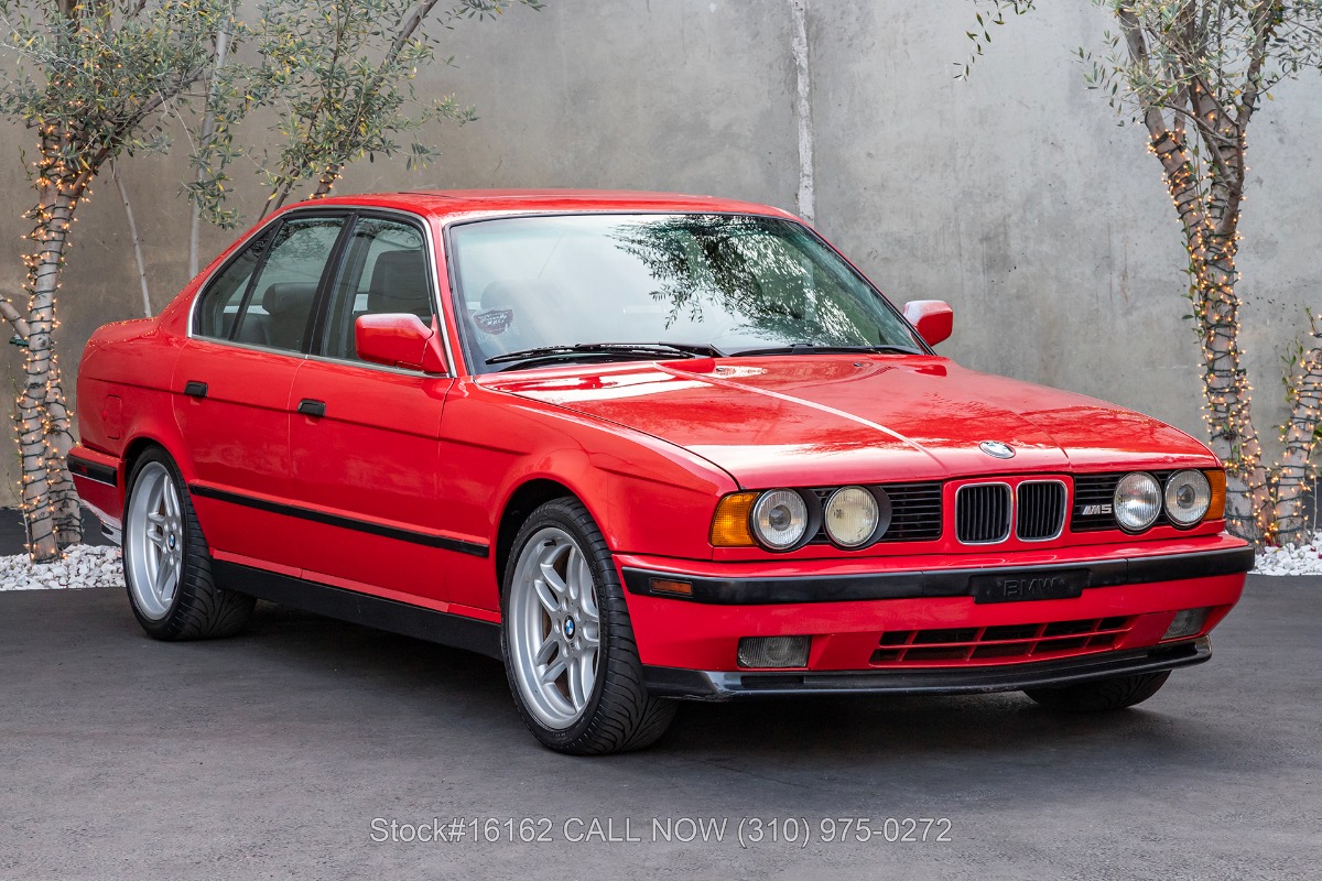 Tested: 1987 BMW M5