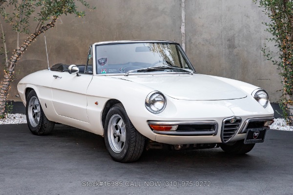1967 Alfa Romeo Giulia Spider Duetto