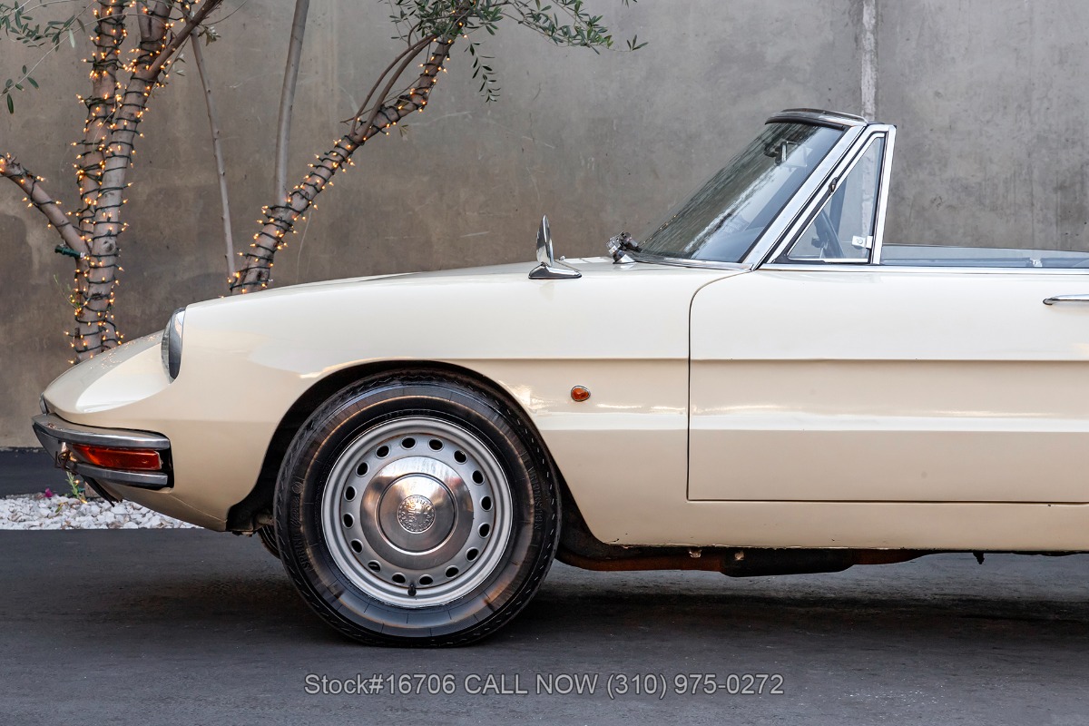 Used 1967 Alfa Romeo Giulia Spider Duetto | Los Angeles, CA