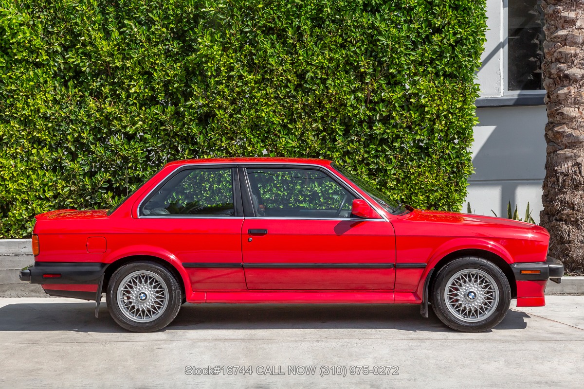 1988 BMW 325ix  Beverly Hills Car Club
