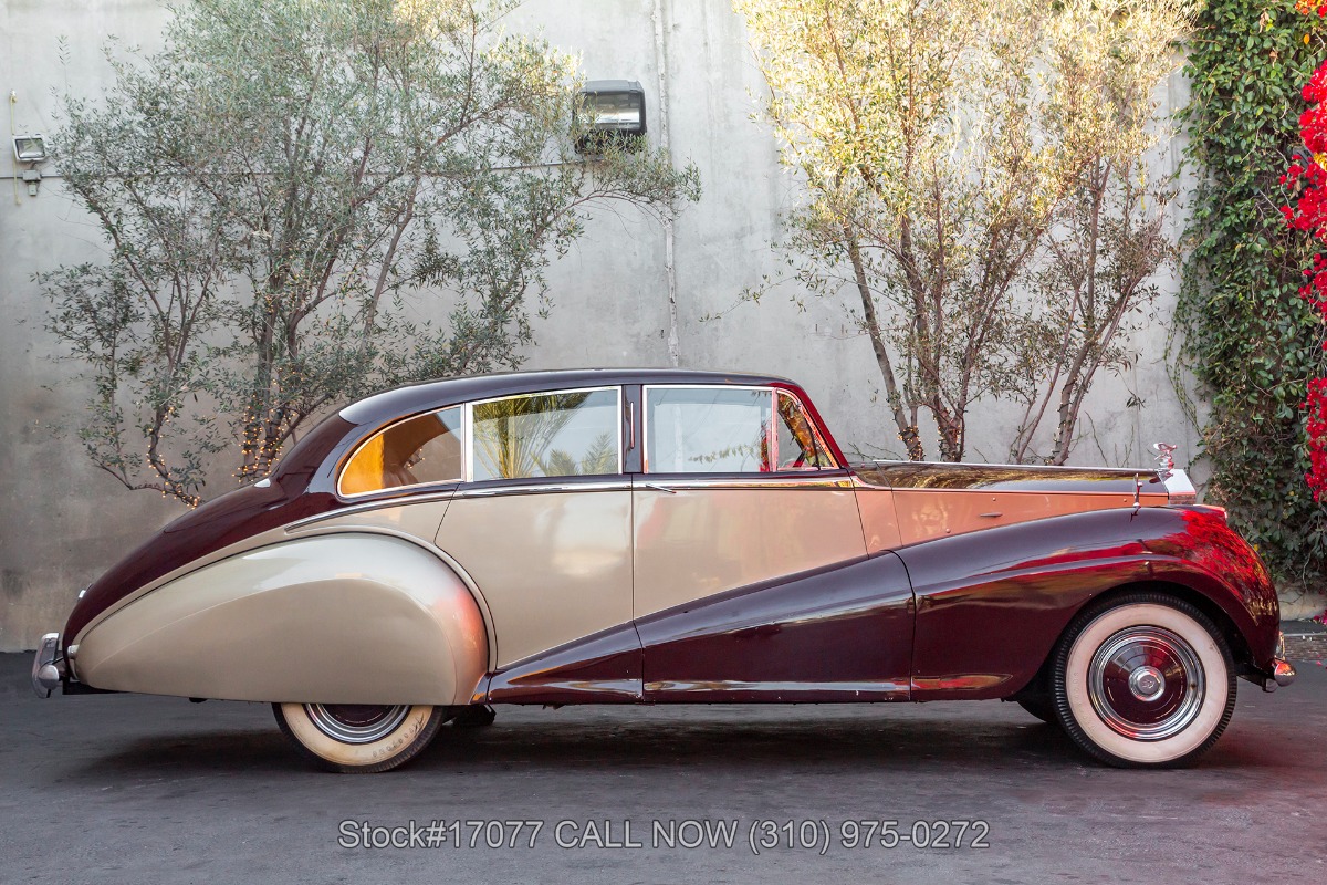 1952 Rolls-Royce Silver Wraith | Beverly Hills Car Club 1952 Rolls-Royce Silver Wraith | Beverly Hills Car Club