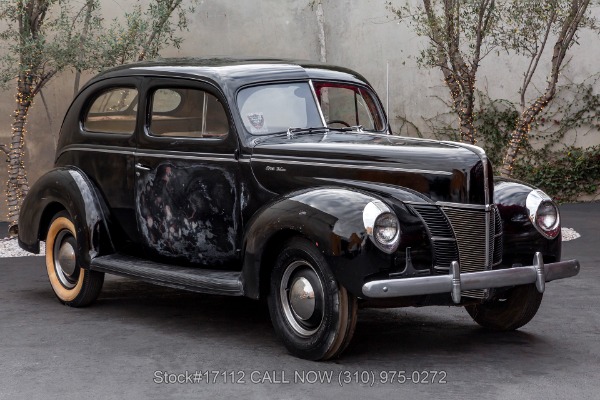 1940 Ford Deluxe Tudor Sedan