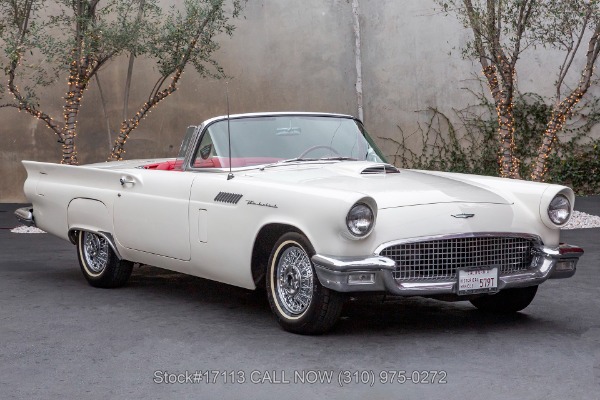 1957 Ford Thunderbird