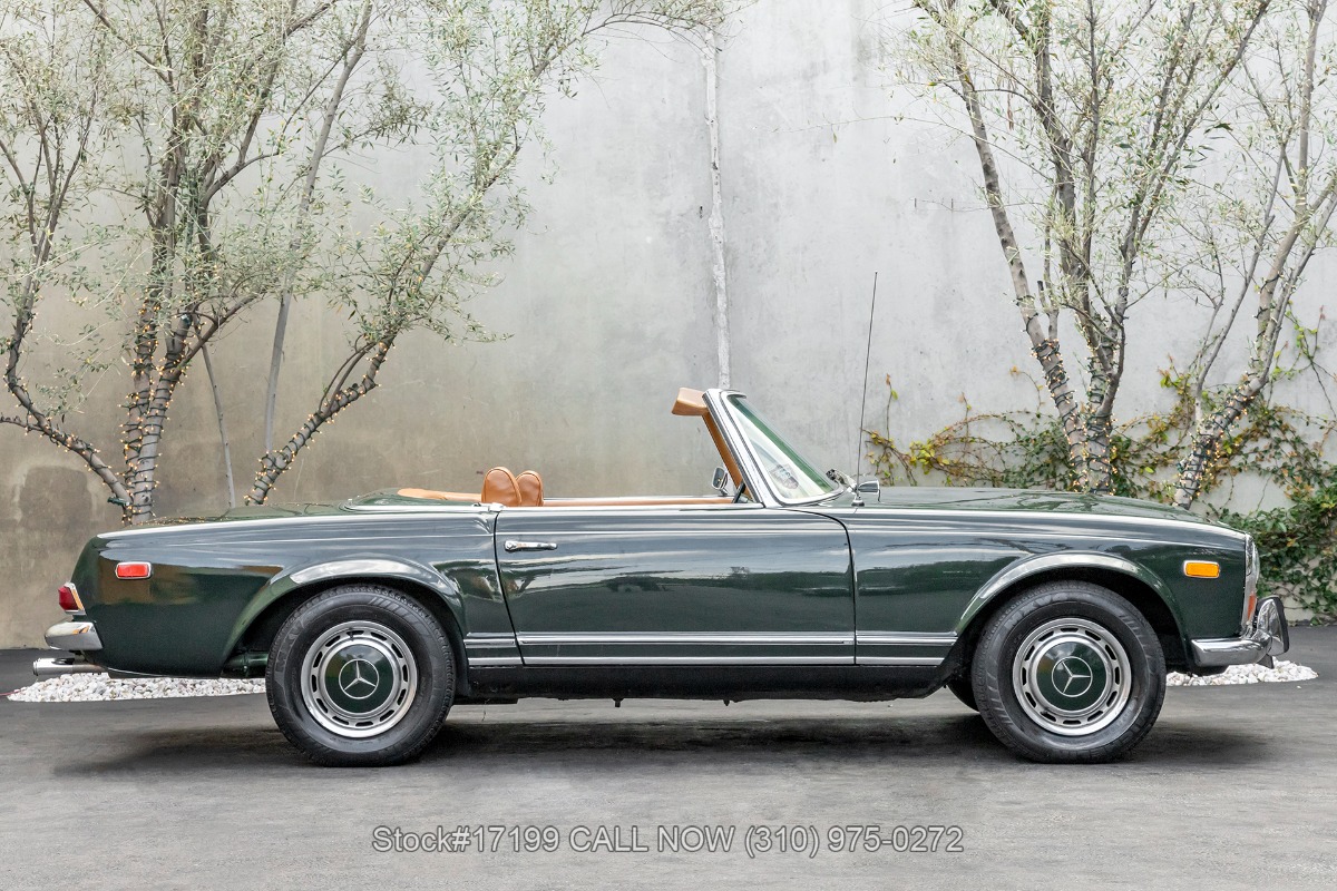 ヴィンテージ　メルスリー 1969 Mercedes-Benz 280SE | Vintage Car Collector