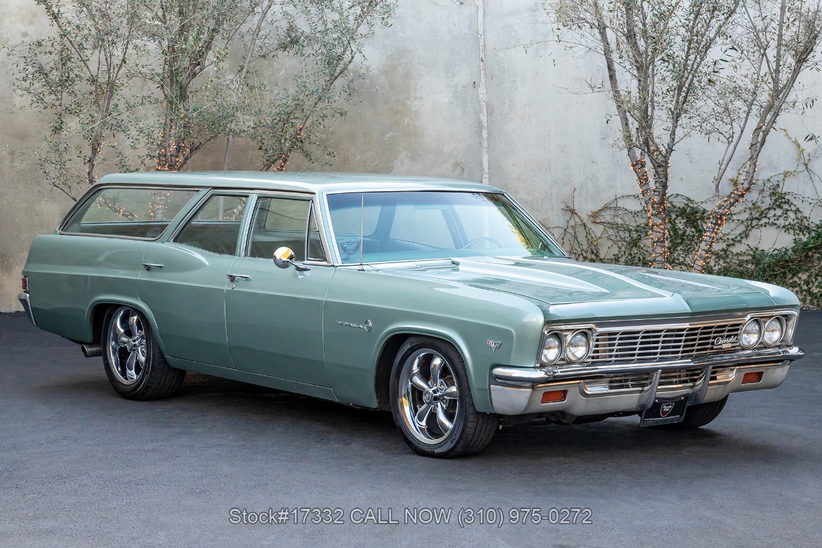 1966 Chevrolet Impala Wagon 