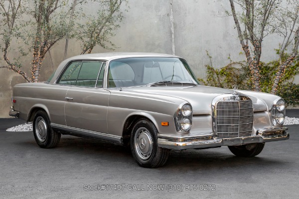 1969 Mercedes-Benz 280SE Sunroof Coupe