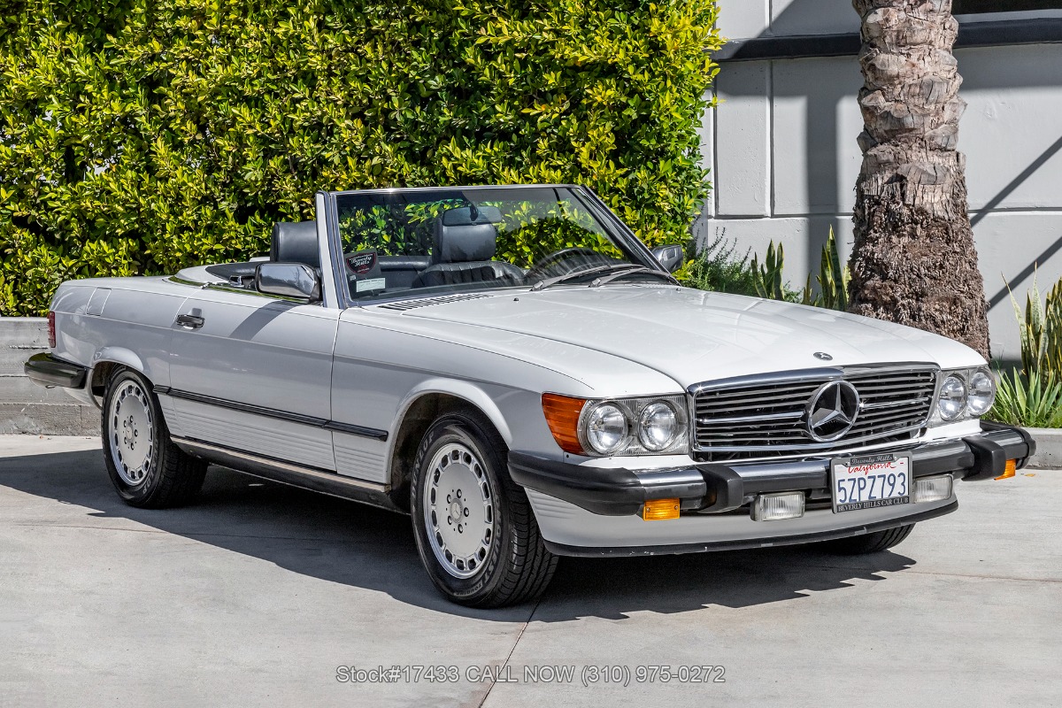 1986 Mercedes-Benz 560SL 