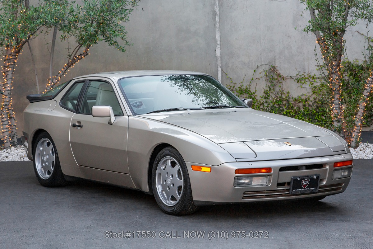 1989 Porsche 944 