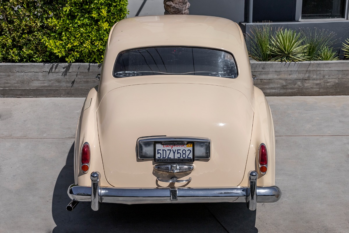 1956 Rolls-Royce Silver Cloud Right-Hand-Drive | Beverly